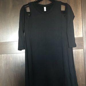 NWT • Jolie • Lia Cold Shoulder Black Dress